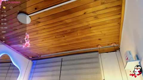 Snapshot of cristal__hot_1 chatting on September 12, 4:01 am Cristal online show from September 12, 4:01 am