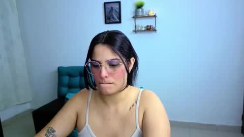 Snapshot of cristal_hot07 chatting on November 26, 12:55 am Cristal online show from November 26, 12:55 am