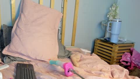 Snapshot of cristalcutte_ chatting on January 26, 5:13 pm Cristal Cute online show from January 26, 5:13 pm