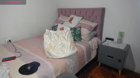 Snapshot of cristin_doll chatting on December 26, 9:58 pm cristina online show from December 26, 9:58 pm