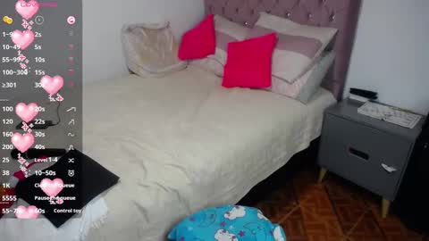 Snapshot of cristin_doll chatting on February 12, 1:48 pm cristina online show from February 12, 1:48 pm