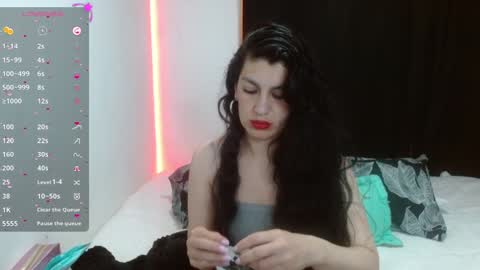 Cristina online show from December 9, 2:13 am