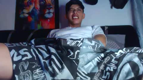 Snapshot of cristofer_dick5511 chatting on November 23, 5:07 am criistofer online show from November 23, 5:07 am