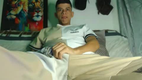 Snapshot of cristofer_dick5511 chatting on November 30, 6:17 am criistofer online show from November 30, 6:17 am