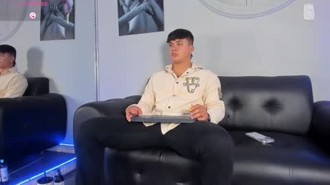 Cristopher online show from February 2, 1:10 pm