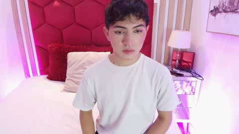 Cristopher  online show from March 24, 8:36 pm