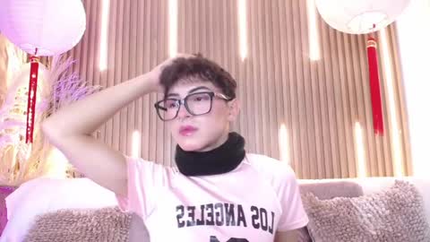 Cristopher  online show from April 3, 8:29 pm