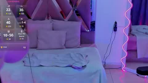 cristy_tay online show from April 23, 12:29 pm