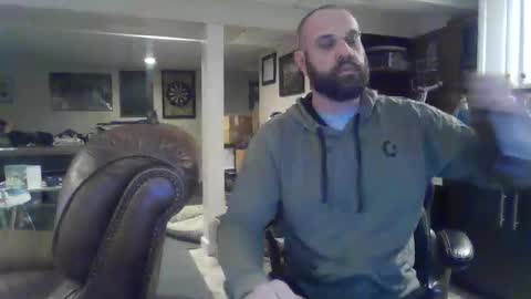 Snapshot of crm400 chatting on November 29, 3:09 am billybasement online show from November 29, 3:09 am