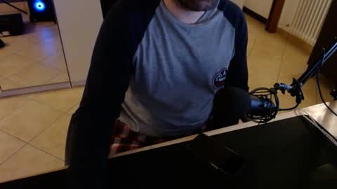 crocken_bisc online show from December 17, 6:09 pm