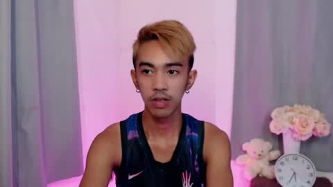 crocodale online show from November 11, 2:06 pm