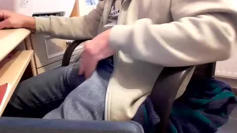 Snapshot of croup45 chatting on December 1, 11:48 am croup45 online show from December 1, 11:48 am