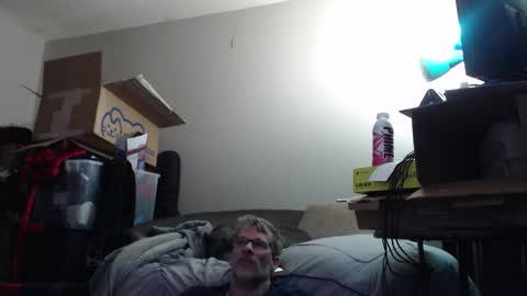 Crownandkat online show from February 8, 4:21 pm