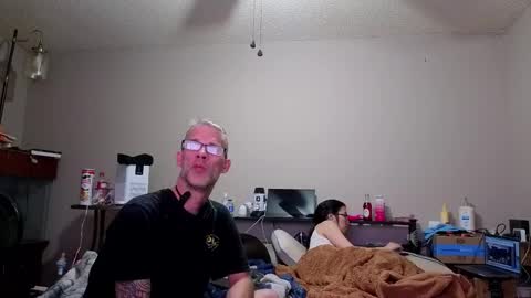 Crownandkat online show from February 19, 2:51 am