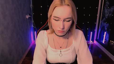 Snapshot of crybambi chatting on February 25, 7:51 am crybambi online show from February 25, 7:51 am