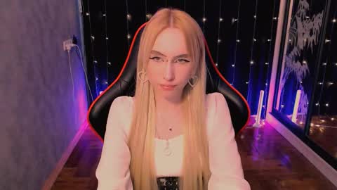 crybambi online show from March 12, 9:26 am