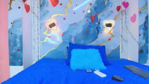 crystal online show from February 26, 7:35 pm