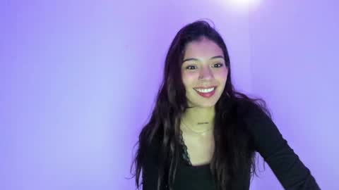 Snapshot of crystal_rainers chatting on December 27, 4:47 am crystal_rainers online show from December 27, 4:47 am