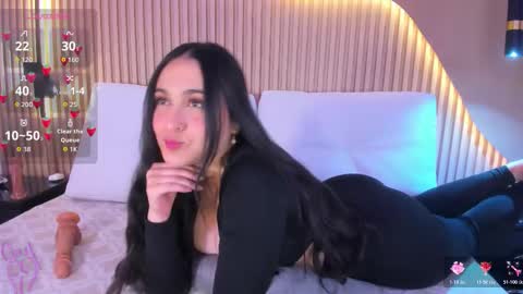 Chris online show from February 25, 11:36 pm