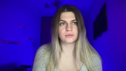 crystalblush01 online show from April 12, 3:06 pm