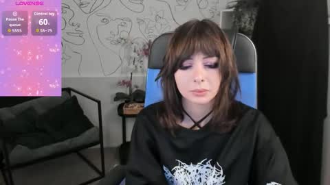 Snapshot of crystallbloom chatting on September 16, 1:50 am crystallbloom online show from September 16, 1:50 am