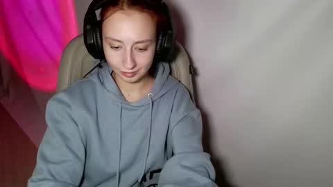 Snapshot of crystallkris chatting on December 31, 2:29 am Kristina online show from December 31, 2:29 am