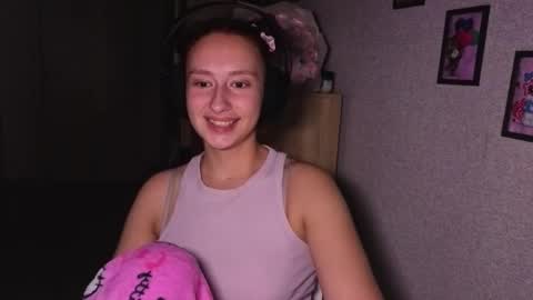 Snapshot of crystallkris chatting on September 23, 11:41 pm Kristina online show from September 23, 11:41 pm