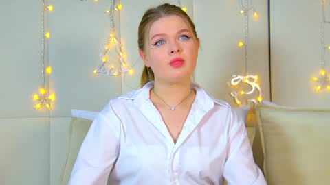 Crystal online show from December 22, 9:22 am