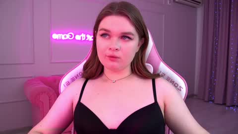 Crystal online show from March 9, 4:11 pm