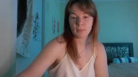 crystalvelvet online show from June 4, 7:47 am