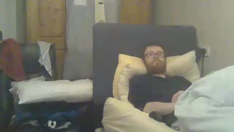 chris online show from September 13, 4:01 am