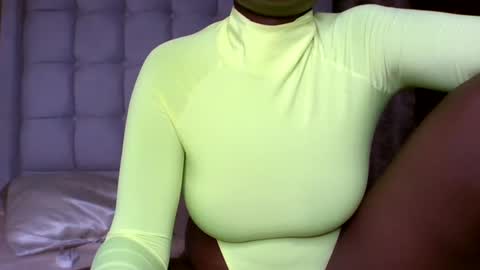 Snapshot of ctrl_cheeks chatting on January 10, 1:32 am ctrl_cheeks online show from January 10, 1:32 am