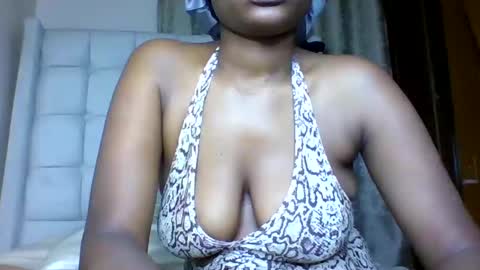 Snapshot of ctrl_cheeks chatting on February 12, 1:52 am ctrl_cheeks online show from February 12, 1:52 am