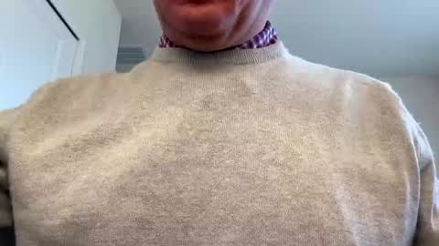 Snapshot of cuban2_slut chatting on December 4, 3:32 pm Cubantoo online show from December 4, 3:32 pm