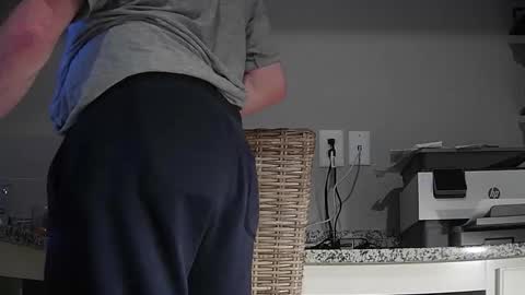 Snapshot of cuban2_slut chatting on December 5, 5:38 am Cubantoo online show from December 5, 5:38 am