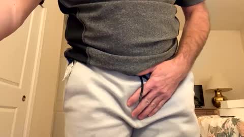 Snapshot of cuban2_slut chatting on December 15, 12:59 am Cubantoo online show from December 15, 12:59 am