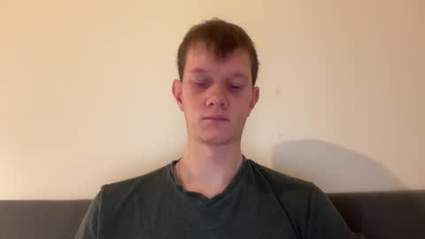 Snapshot of cube93 chatting on September 29, 9:19 pm cube93 online show from September 29, 9:19 pm