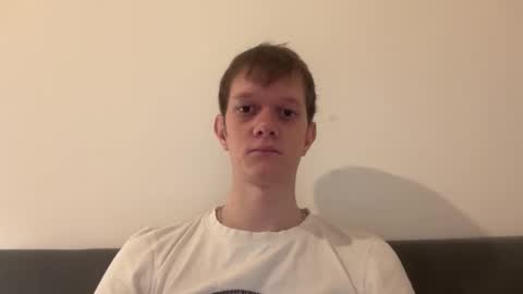 Snapshot of cube93 chatting on October 25, 10:04 pm cube93 online show from October 25, 10:04 pm