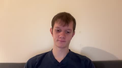 Snapshot of cube93 chatting on November 8, 10:19 pm cube93 online show from November 8, 10:19 pm