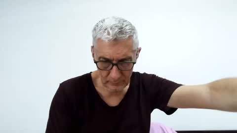 BIG UNCUT HARD COCK online show from May 26, 1:01 am