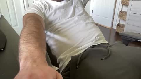 cuckgriff23 online show from April 22, 6:20 pm