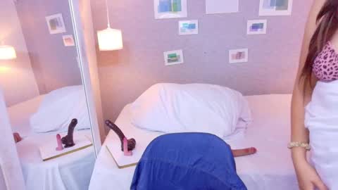 Snapshot of cuckoldlover69_ chatting on November 29, 1:36 pm cuckoldlover69_ online show from November 29, 1:36 pm