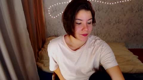 cuddlies153715 online show from October 21, 2:45 am