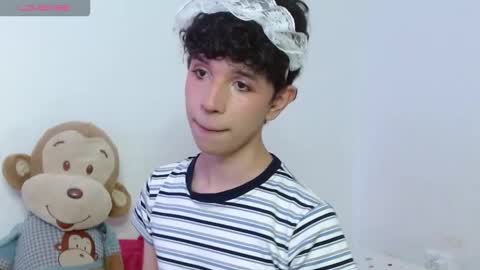 Cuddly online show from November 28, 10:23 pm