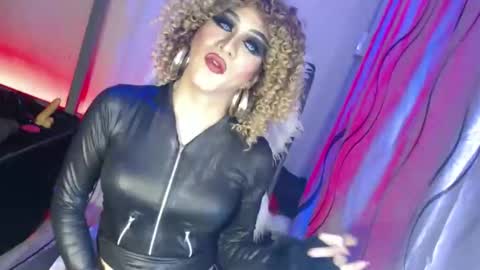 CUMMELA SLUTI online show from April 17, 3:26 pm