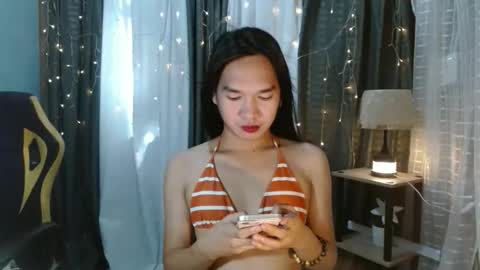 Snapshot of cum_ashly69 chatting on November 4, 12:32 am Ashly online show from November 4, 12:32 am