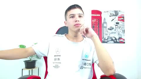 cumandres online show from October 11, 2:15 pm