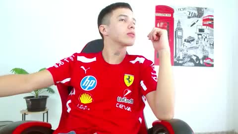 cumandres online show from November 8, 2:28 pm