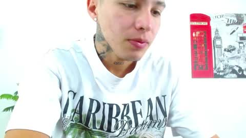 cumandres online show from April 20, 2:53 pm