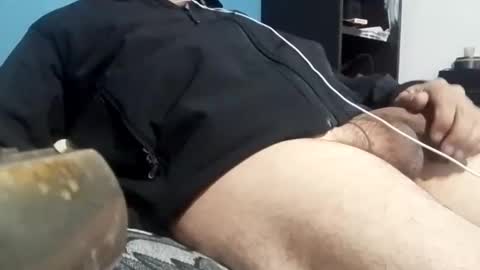 cumbian_chero online show from November 7, 4:18 pm